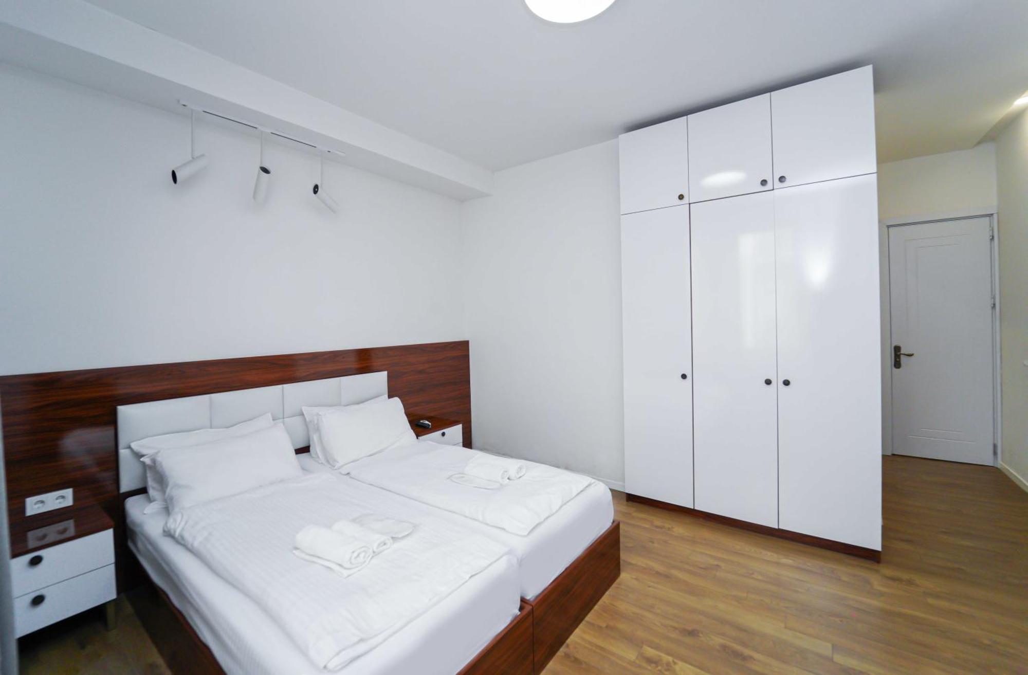 Hotel Type Rooms On Avenue Melikishvili, City Center 第比利斯 外观 照片